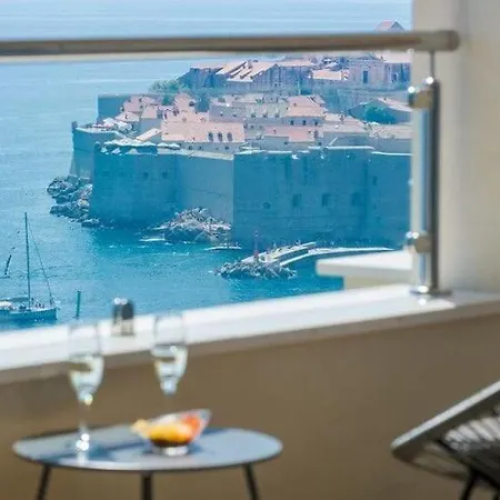 Apartman Horizon - One-bedroom With Balcony And Sea View